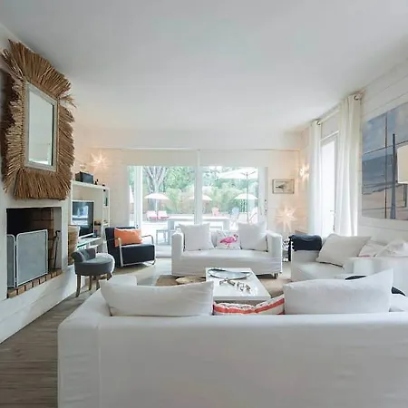 Luxury Villa In Lege-Cap-Ferret With Pool فيلة *